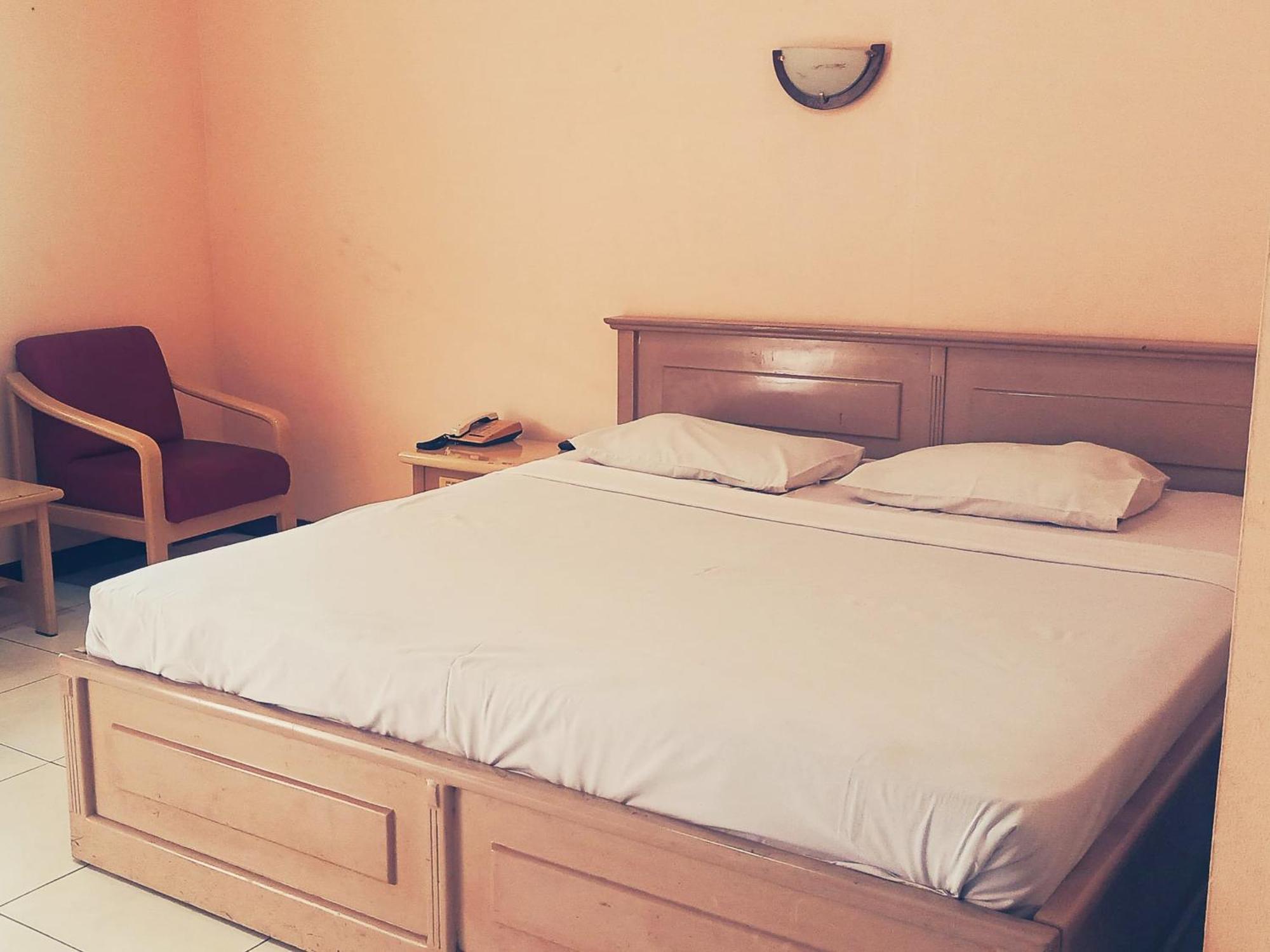 Hotel Wijaya Purwokerto Ngoại thất bức ảnh