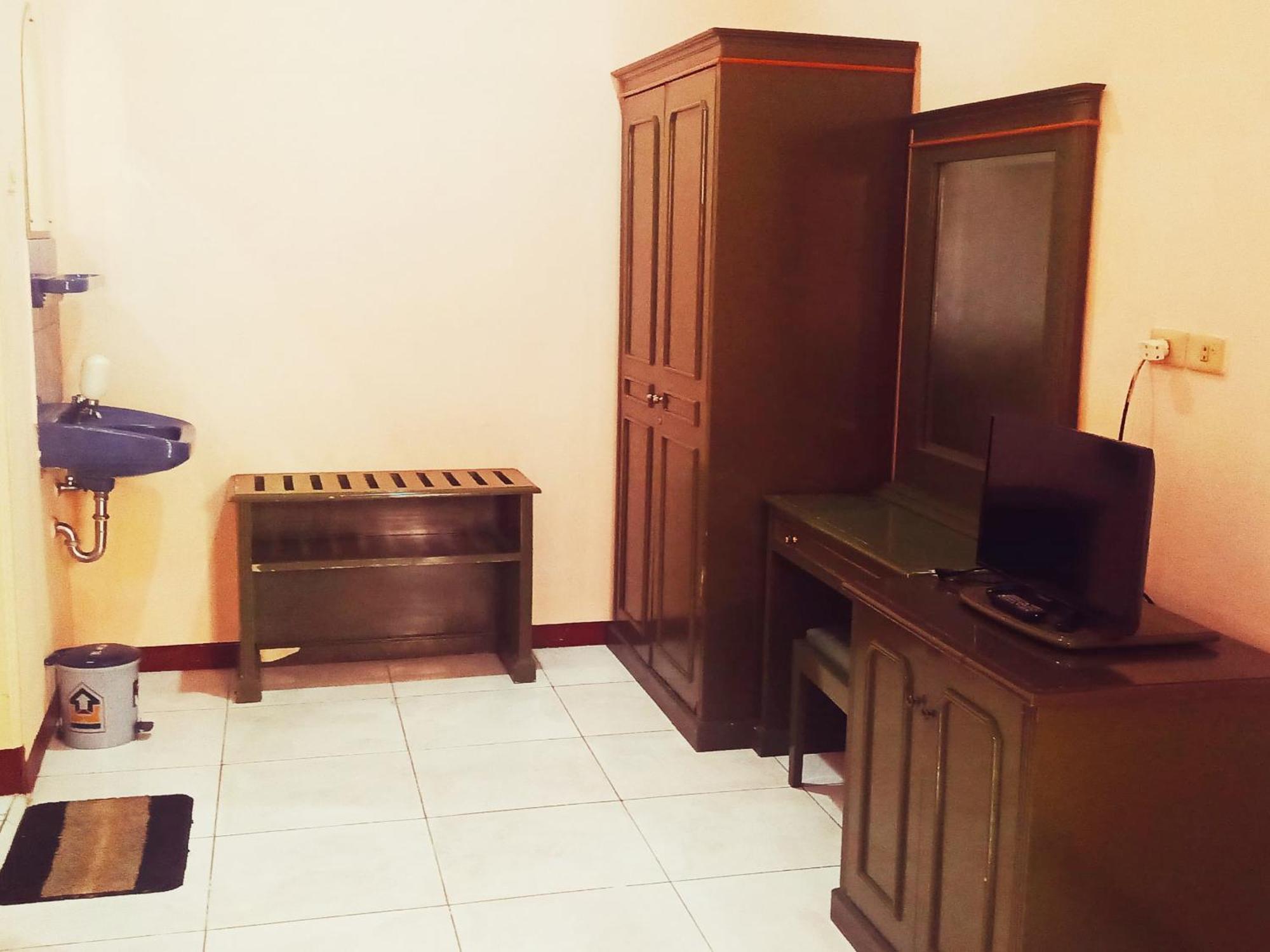 Hotel Wijaya Purwokerto Ngoại thất bức ảnh