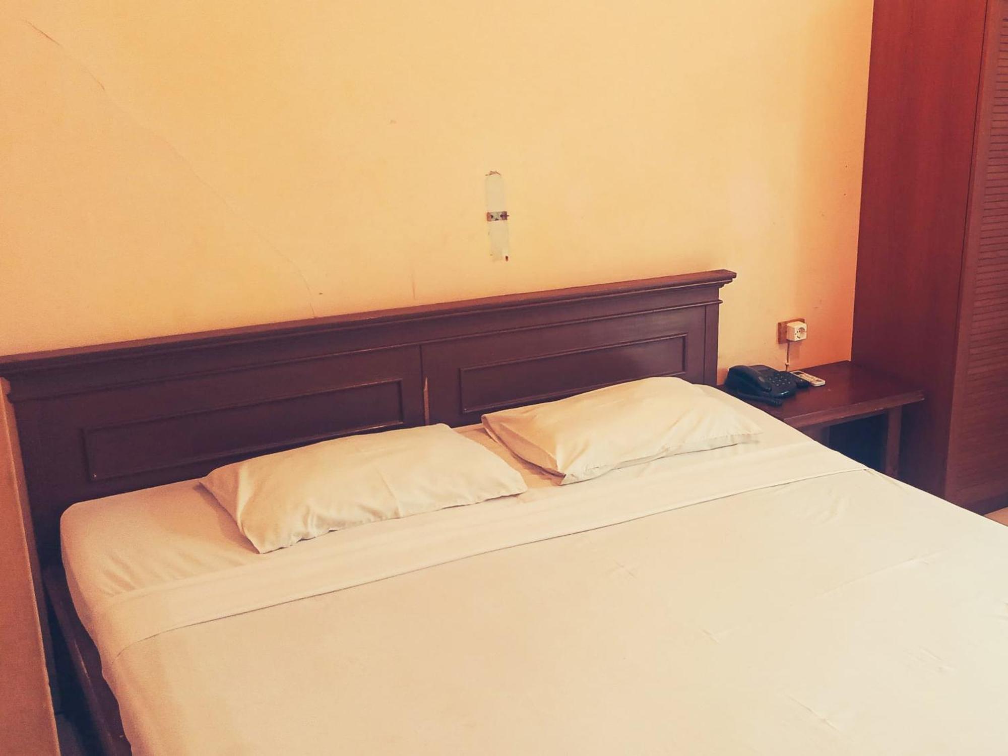 Hotel Wijaya Purwokerto Ngoại thất bức ảnh