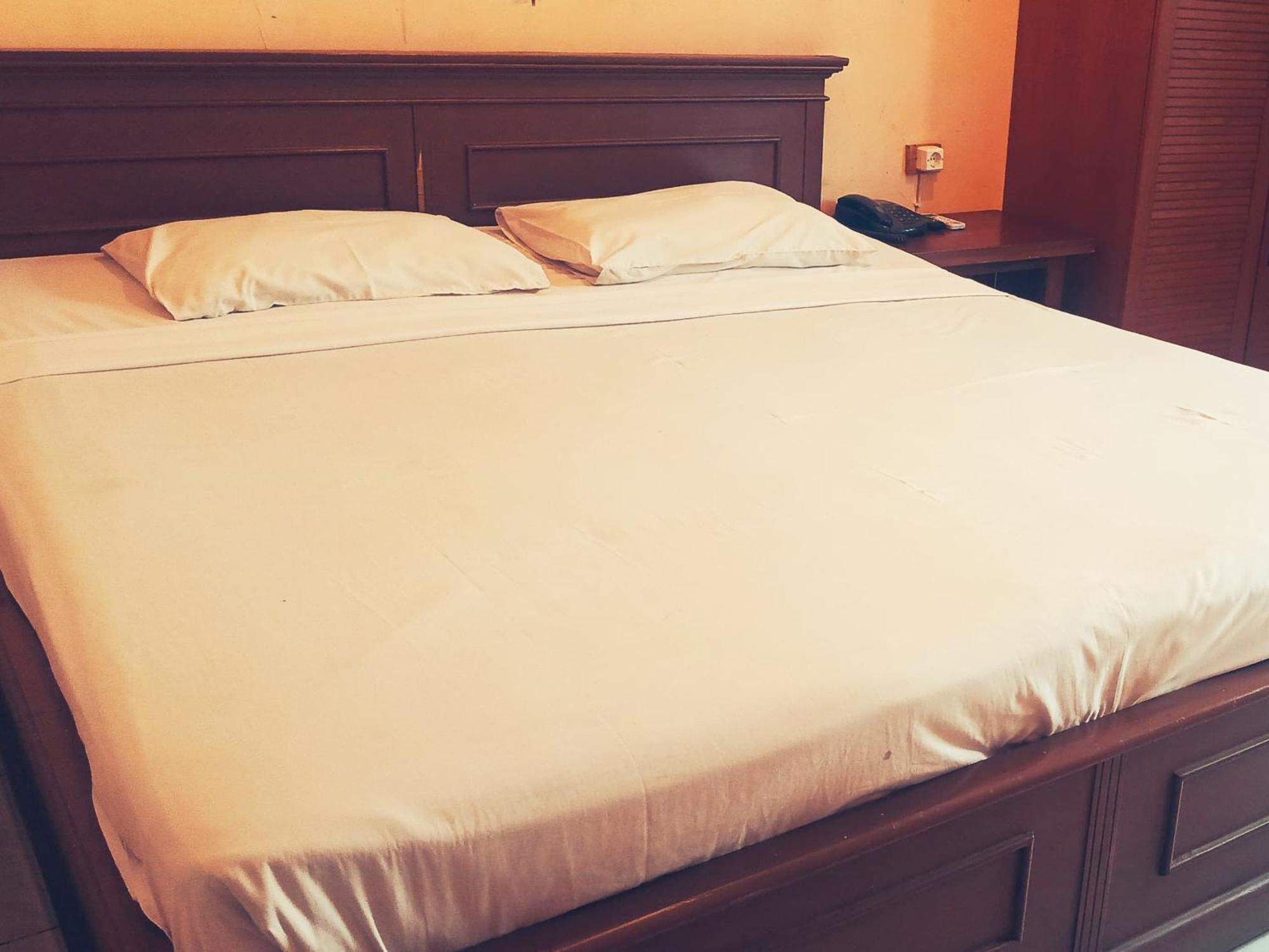 Hotel Wijaya Purwokerto Ngoại thất bức ảnh